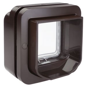 SureFlap DualScan microchip cat door (brown) exterior view