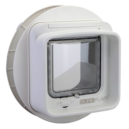 SureFlap DualScan microchip cat door (white) for glass
